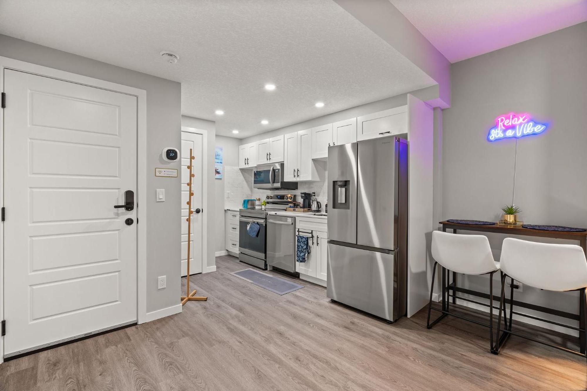 Meriweather - Calgary Breathtaking 1-Bedroom Apartment Bagian luar foto
